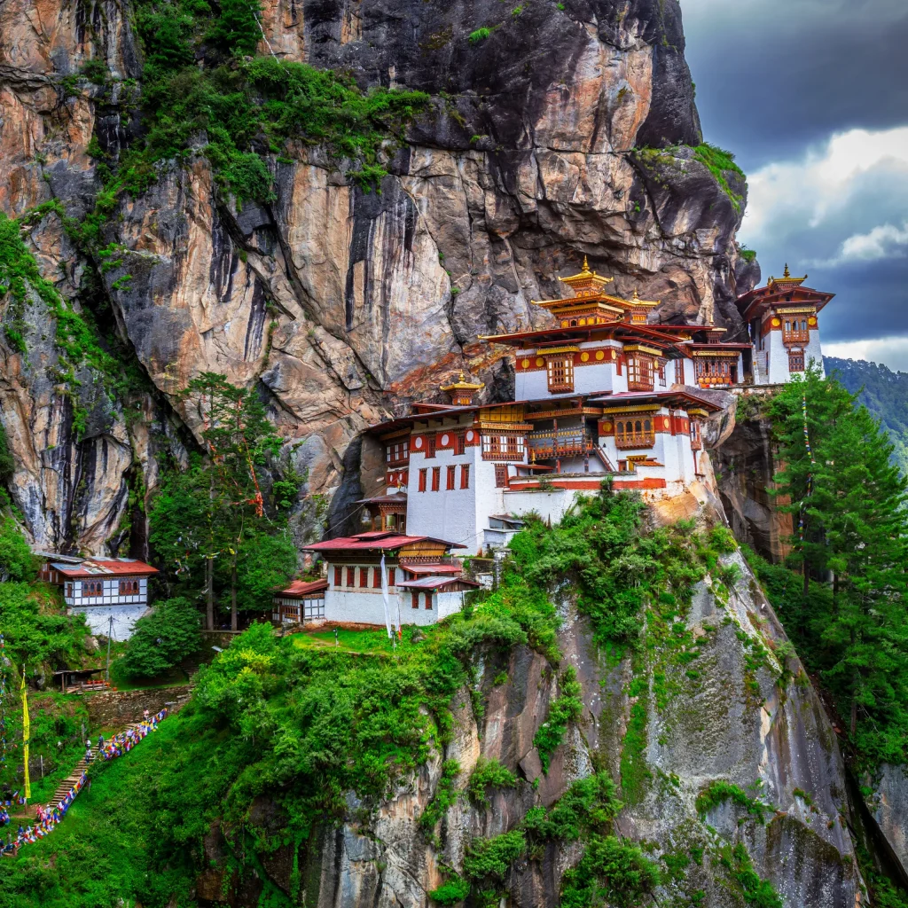 Bhutan tour packages and trekking adventures