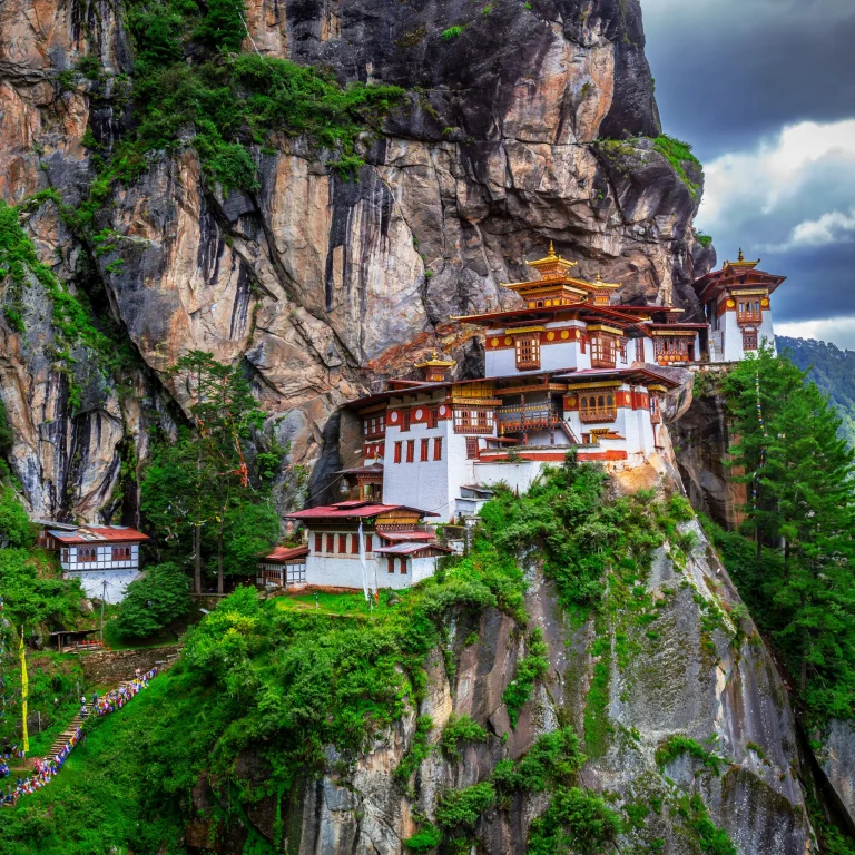 Bhutan tour packages and trekking adventures